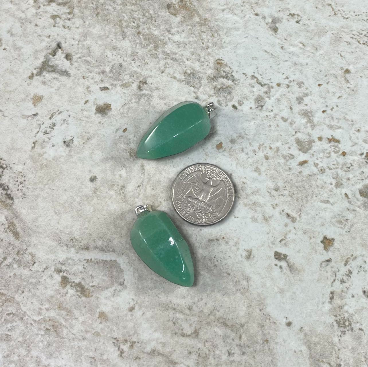 Green Aventurine, Cut Point Pendant, 15x30mm (1pc)-3